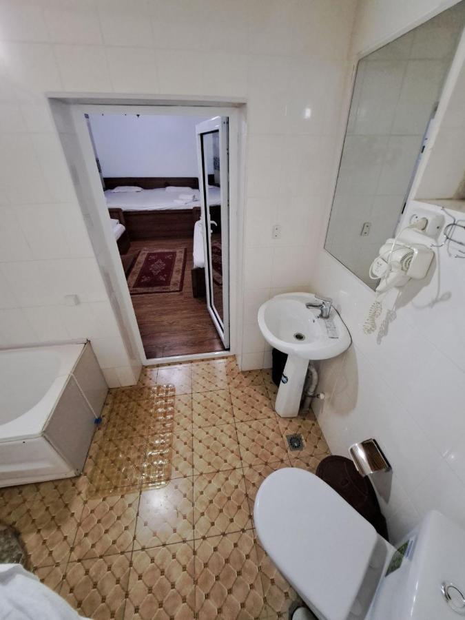Ohun Caravan Sarai XIX Buhara Exterior foto